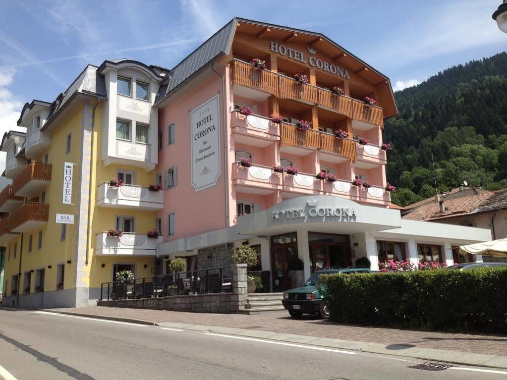 Hotel Corona Pinzolo Εξωτερικό φωτογραφία