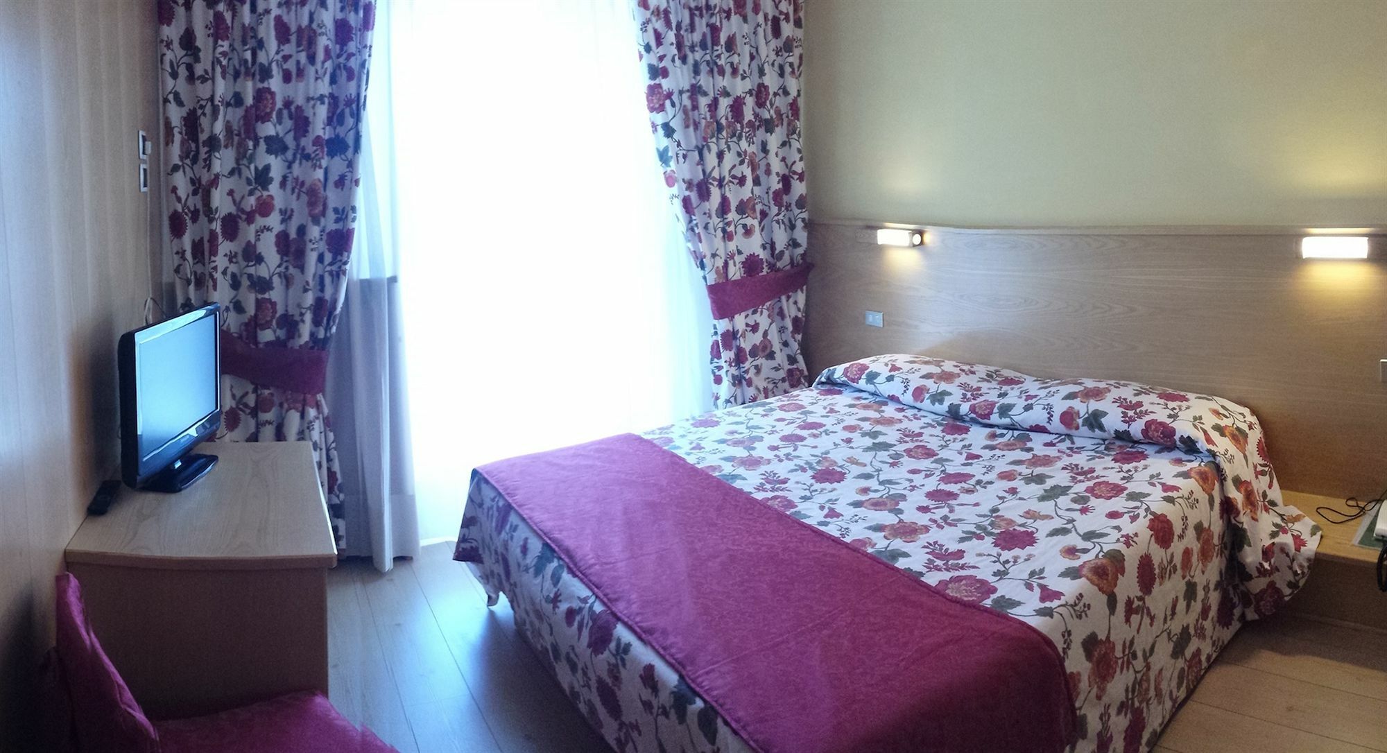 Hotel Corona Pinzolo Εξωτερικό φωτογραφία