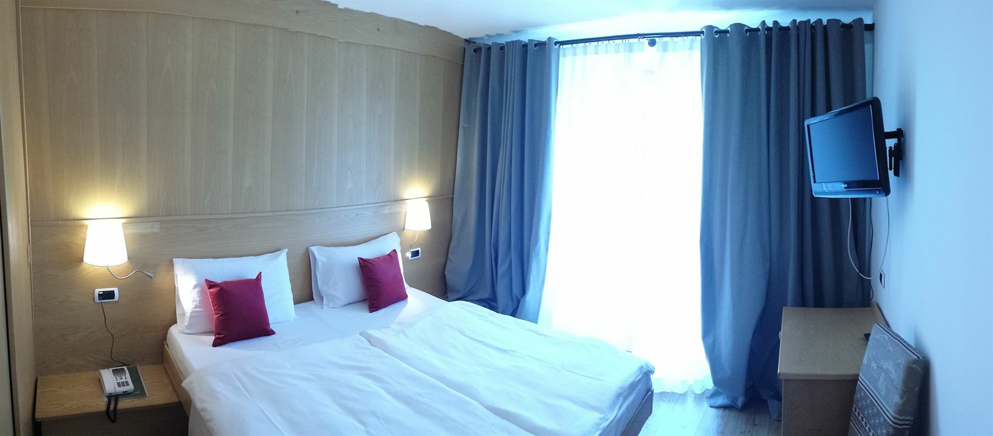 Hotel Corona Pinzolo Εξωτερικό φωτογραφία